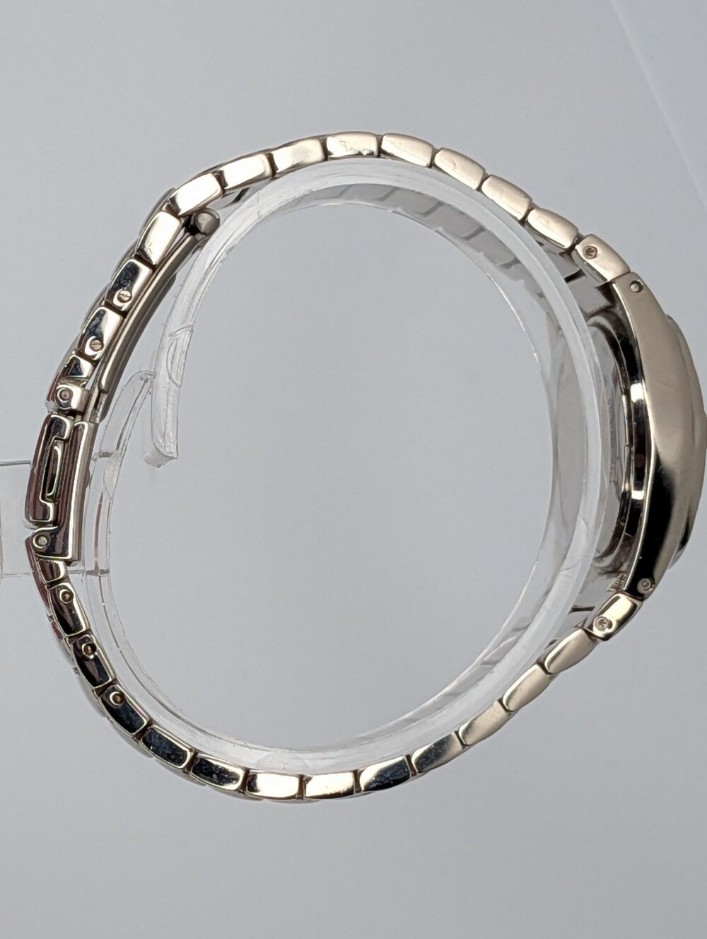 Caravelle Bulova Womens Watch Silver Tone Rhinestone Bezel Mother of Pearl Dial - Picture 5 of 12